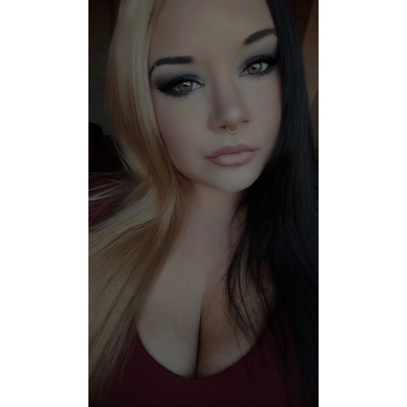 ashleyangelia